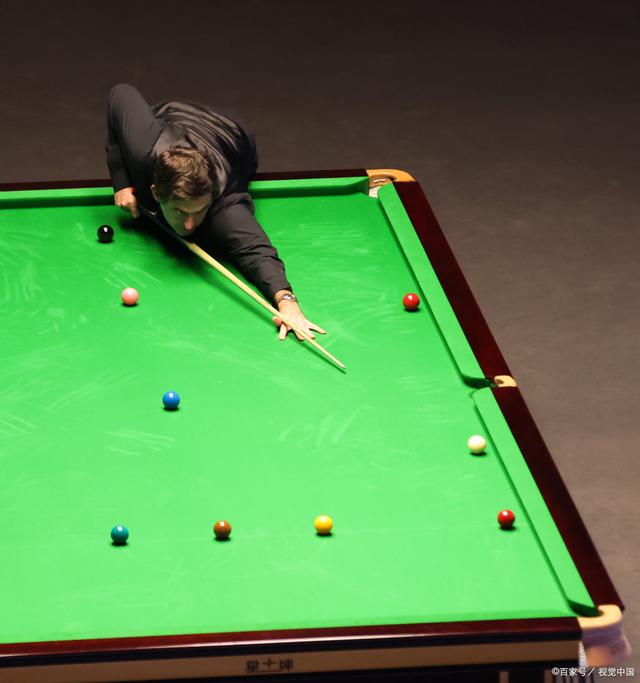 由于他的技 由于他的技