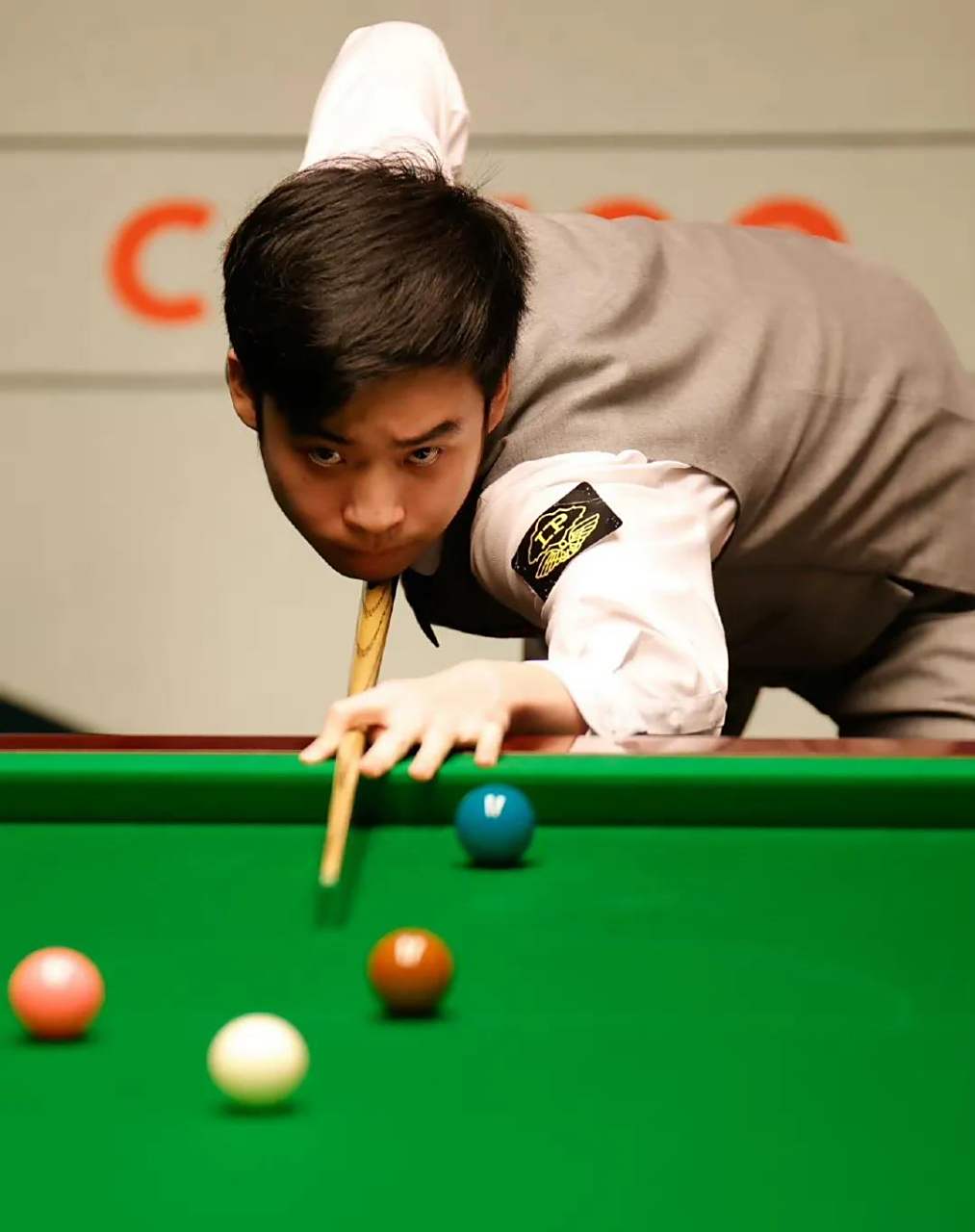 在收入与成 在收入与成