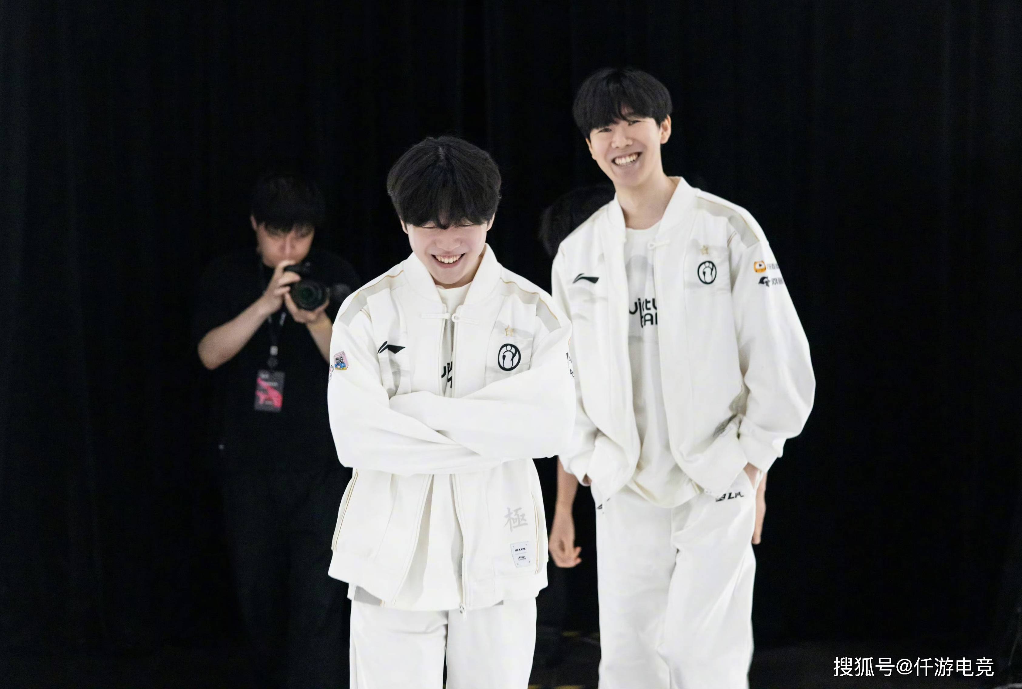 陷入被动 陷入被动