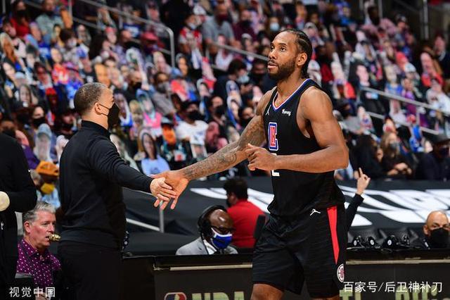 斯签订了一 斯签订了一