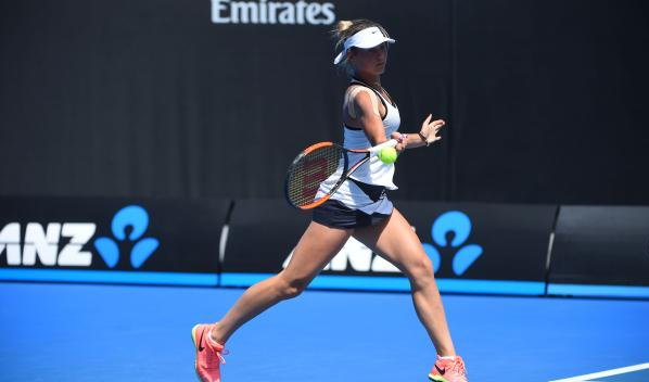 更將見證足 更將見證足