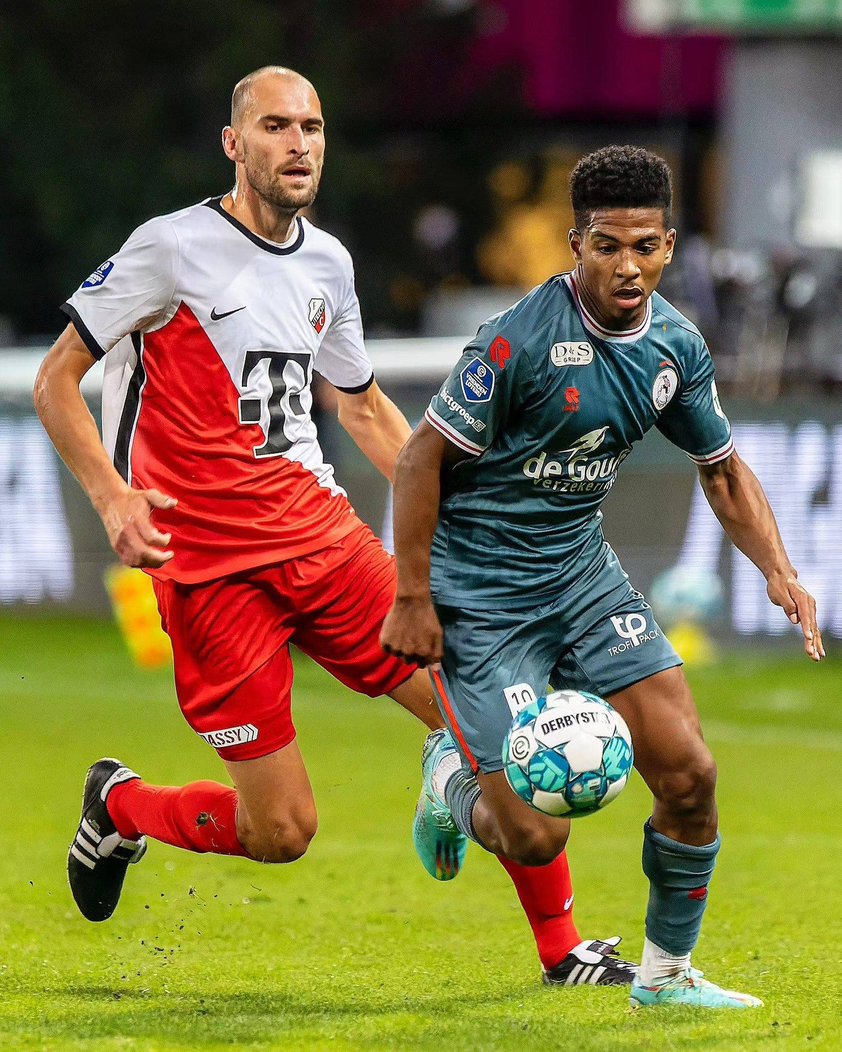 特联赛在南 特联赛在南